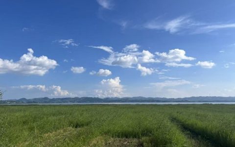 威宁：贵州”最高”的县，藏着18℃的夏天和600年的故事
